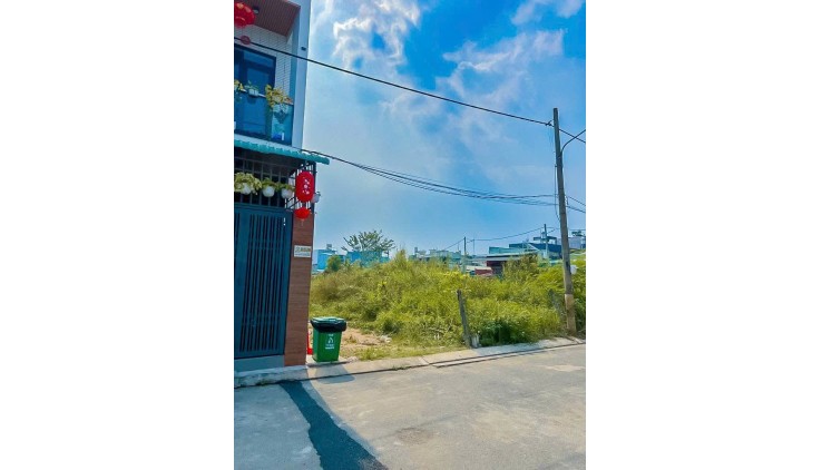 Đất Đẹp-Giá Rẻ-Không Quy Hoạch-Xây  Dựng Tự Do- Giá Chỉ 2,8 Tỷ-Thương Lượng